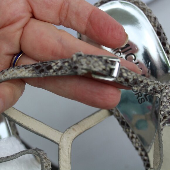 MICHAEL KORS  T-STRAP WOMEN PLATFORM HEELS SHOES SNAKE PRINT Size 7m - Picture 8 of 8